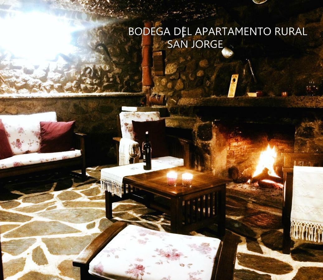 Apartamento Rural San Jorge Bajo Navaconcejo Bagian luar foto